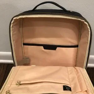 Montage | Bags | Eco Friendly Montage Backpack | Poshmark display picture 1